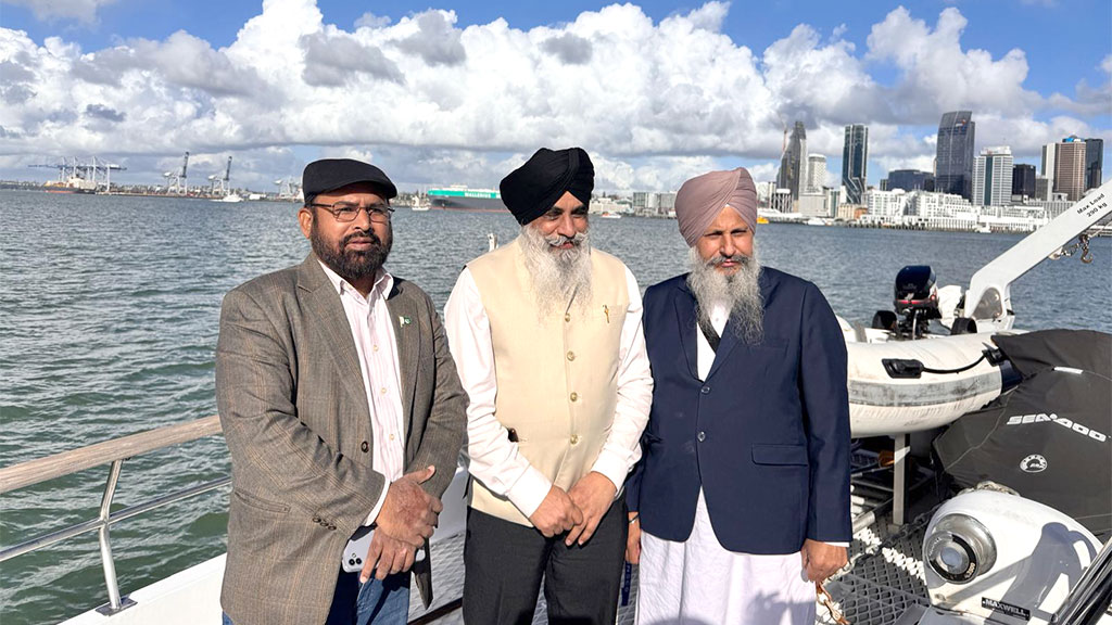 Interfaith Harmony Sikh Muslim friendship conference at Auckland New Zealand